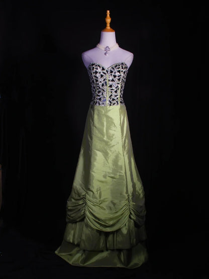 Retro-Abendkleid im 60er-Jahre-Stil: A-Linie, olivgrüner Taft mit silbernen Schmucksteinen, Inspiration für den 22. Geburtstag, formelles Abendkleid AS326