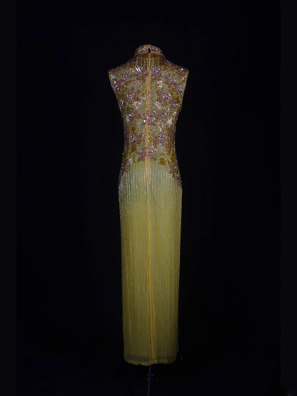 Robe de bal rétro années 60, fourreau, col montant, en mousseline jaune ornée de perles et de pierres précieuses - Inspiration pour une tenue de 22e anniversaire - Robe de soirée AS330