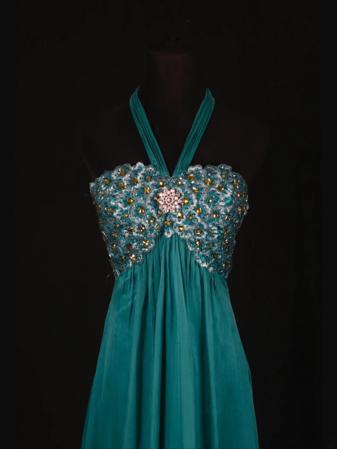 Vintage 2000s A Line Halter Chiffon Embroidery Beads Plus Size With Gem Long Prom Dresses Impress 21th Birthday Outfits Party Gown AS347