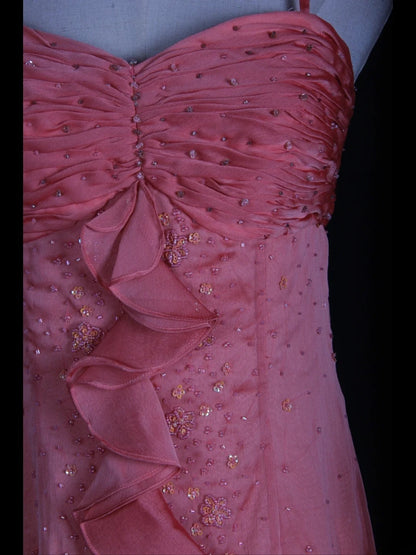 Retro-Abendkleid im 60er-Jahre-Stil: Rosa Chiffonkleid mit Perlen, asymmetrischem Saum und Spaghettiträgern, Inspiration für den 22. Geburtstag, formelles Abendkleid AS367