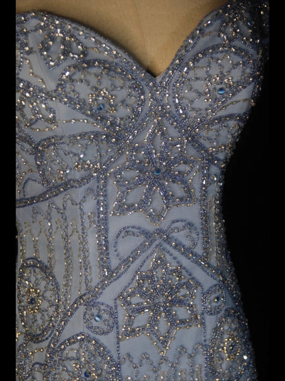 Robe de bal longue sirène rétro années 50 en tulle bleu avec perles - Inspiration pour une tenue de 22 ans ou une robe de soirée AS370