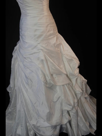 Prinzessinnen-Ballkleid für Damen mit Herzausschnitt, kurzen Ärmeln, weißem Taft und Schleppe, Hochzeitskleider AS387