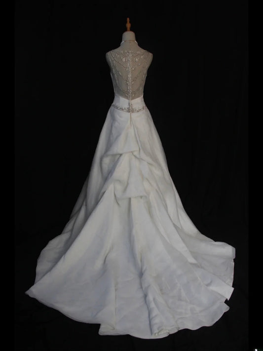 Women's Elegant Sheer V Neck Vintage Tulle Satin Wedding Dress for Bride Sweep Train Wedding Dresses AS388