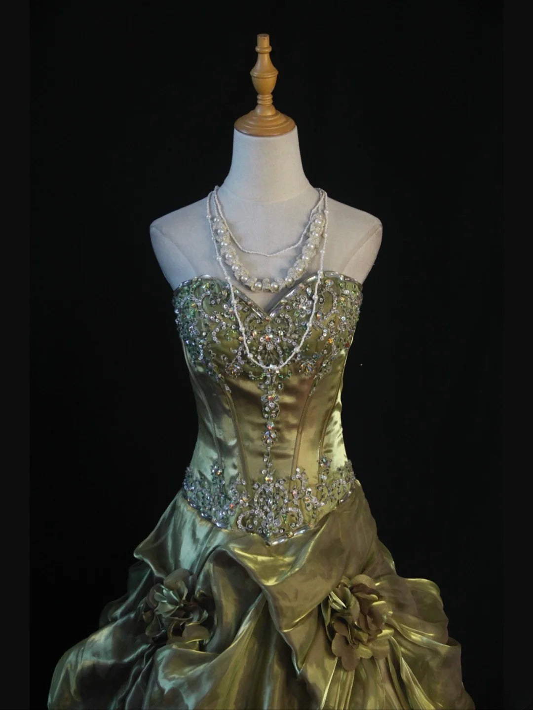 Retro 1970s Ball Gown Sweetheart Olive Green Organza With Beads Tiered Long Prom Dresses Inspo 21st Birthday Outfit Formal Gown AS390