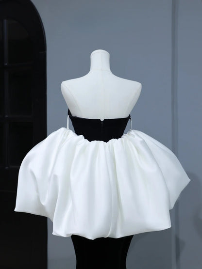 Robe de bal sobre, style sirène, décolleté cœur, en velours noir, inspiration style, robe longue de soirée formelle avec cape AS398