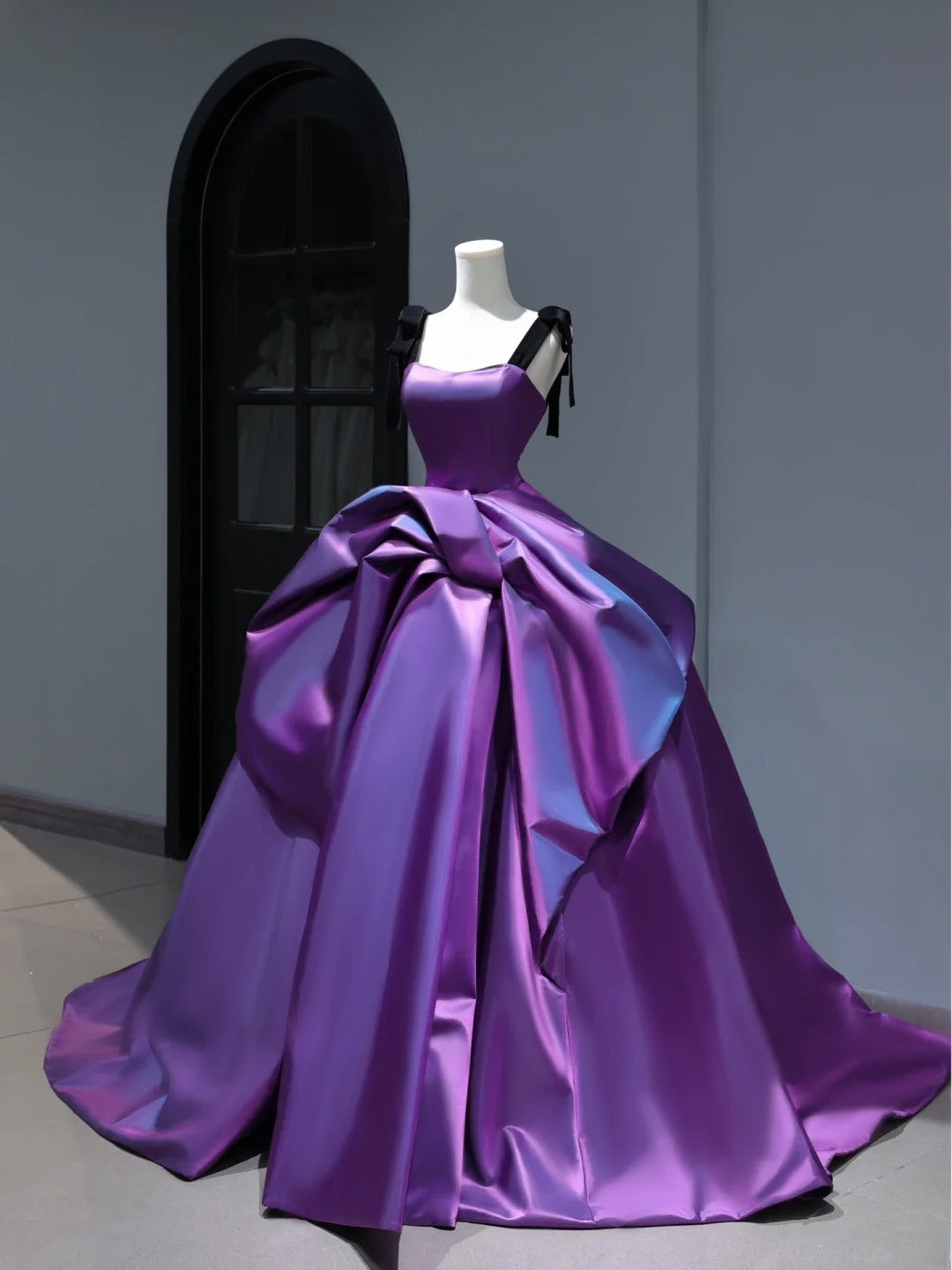 Neues lila Satin-Ballkleid für Quinceañeras, schlicht, sexy, für Partys und süße 16 Geburtstage, Kleid AS404
