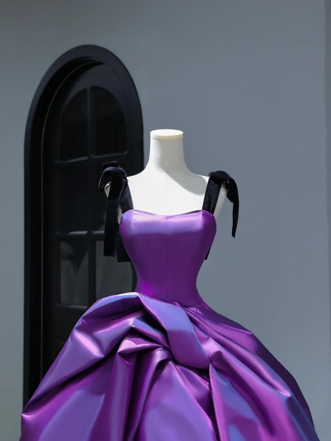 Neues lila Satin-Ballkleid für Quinceañeras, schlicht, sexy, für Partys und süße 16 Geburtstage, Kleid AS404