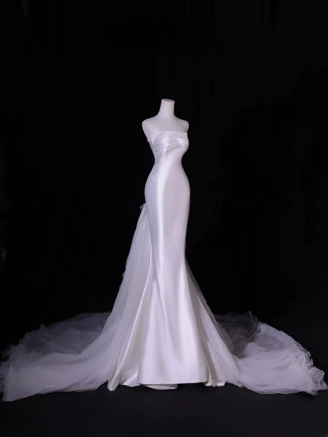 Modest Long Wedding Dresses Mermaid Strapless Silky Satin Style for Bride With Pleated Bodice Train Bridal Dresses AS407