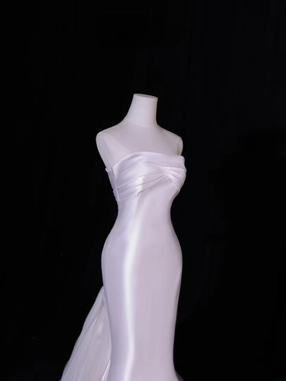 Modest Long Wedding Dresses Mermaid Strapless Silky Satin Style for Bride With Pleated Bodice Train Bridal Dresses AS407