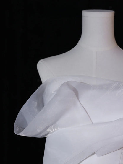 Classic Long Wedding Gowns Mermaid Strapless Style for Bride With Pleated Bodice Train White Bridal Dress AS411