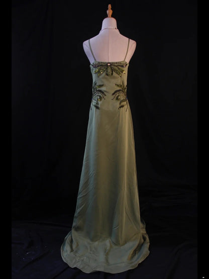 Robe de bal longue rétro années 50, coupe trapèze, bretelles spaghetti, en mousseline vert olive ornée de perles - Inspiration pour une tenue de 21e anniversaire - Robe de soirée AS412