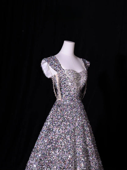 Elegantes Ballkleid mit Herzausschnitt, silber-grauen Pailletten, lang – Inspiration für Damen und Mädchen, formelle Partykleider, lange formelle Abiballkleider AS415