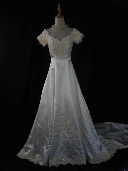 Retro 1950s Wedding Dresses for Bride Ball Gown V Neck With Short Beads Sleeves Lace Petite/Plus Size Bridal Gowns for Summer Wedding AS433