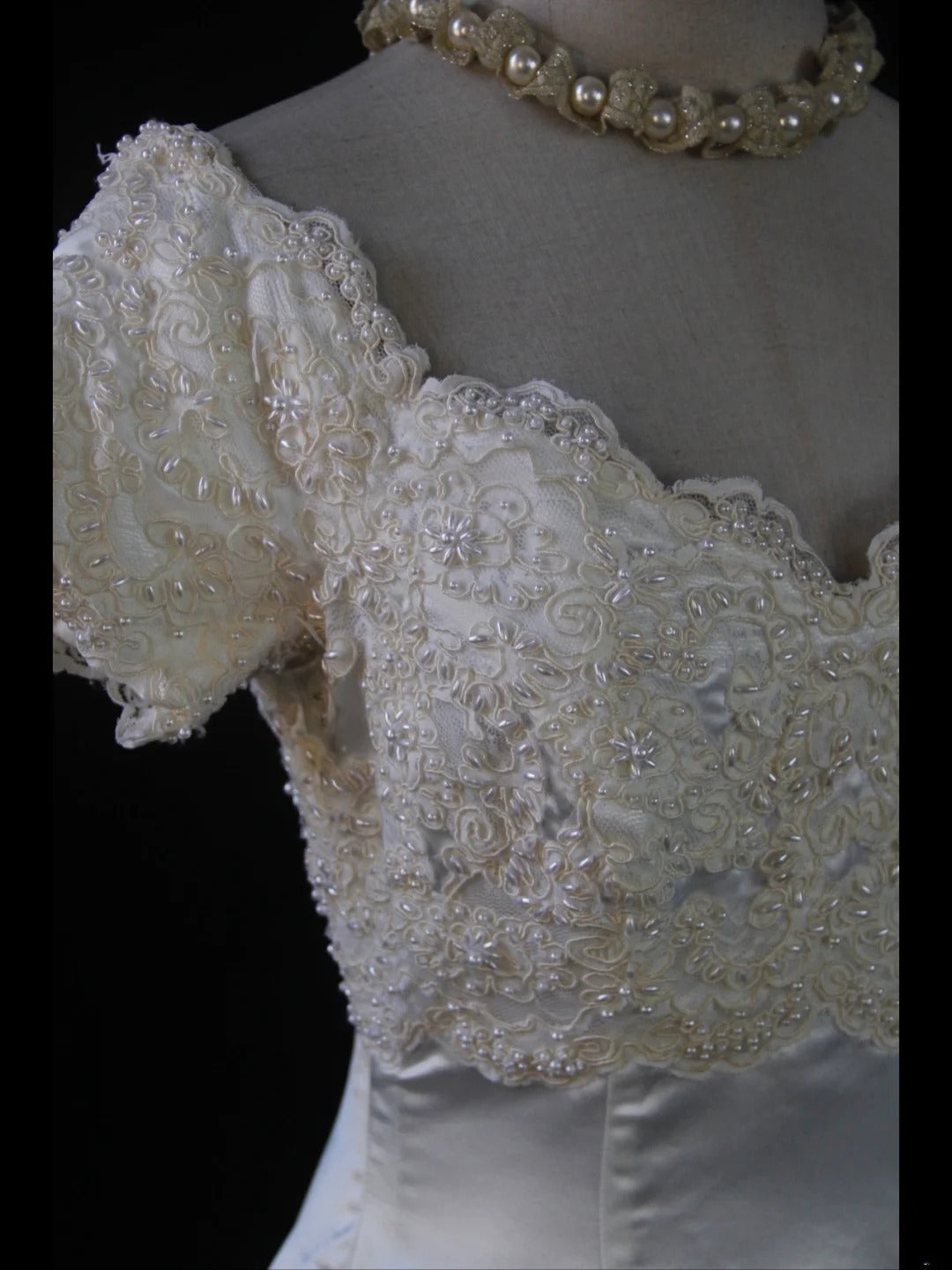 Retro 1950s Wedding Dresses for Bride Ball Gown V Neck With Short Beads Sleeves Lace Petite/Plus Size Bridal Gowns for Summer Wedding AS433