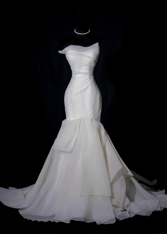 Modest Long Wedding Dresses Mermaid Strapless Chiffon Style for Bride With Pleated Bodice Train Bridal Dresses AS457
