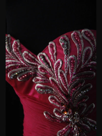 Vintage A-Linien-Abendkleid aus pinkfarbenem Tüll im Stil der 1950er Jahre mit Rüschenoberteil und herzförmigem Ausschnitt – Inspiration für ein Outfit zum 18. Geburtstag (Abendkleid AS465)