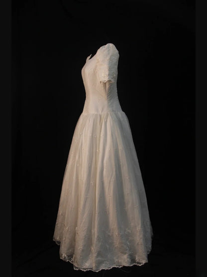 Robe de mariée rétro années 50, coupe bateau, manches courtes, tulle, tailles petites et grandes, idéale pour un mariage d'été (AS466)