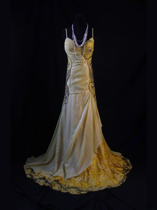 Robe de bal vintage sirène à fines bretelles en dentelle jaune années 70 avec perles, inspiration robe de soirée pour femme (AS467)