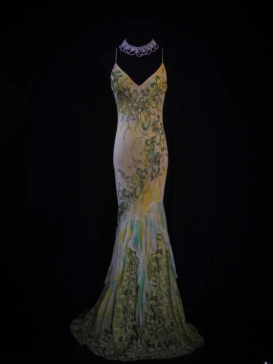 Robe de bal vintage sirène à fines bretelles en mousseline fleurie style années 90 avec perles et dentelle, inspiration robe de soirée pour femme (AS473)