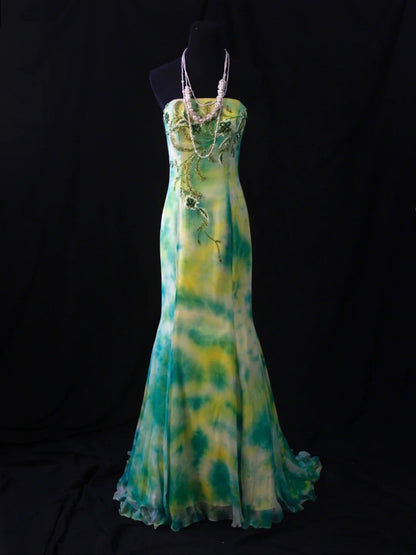 Retro 80er Jahre Meerjungfrauen-Trägerloses grünes Chiffonkleid mit Blumenmuster und Perlenstickerei – Langes Ballkleid als Inspiration für den 22. Geburtstag – Abendkleid AS485