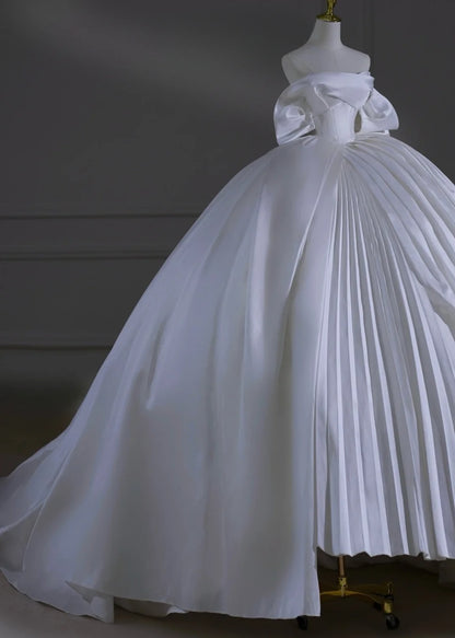 Prinzessinnen-Brautkleid, langes Ballkleid, trägerlos, kurze Ärmel, Satin, mit Ärmeln und plissierter Schleppe, weißes Brautkleid AS503