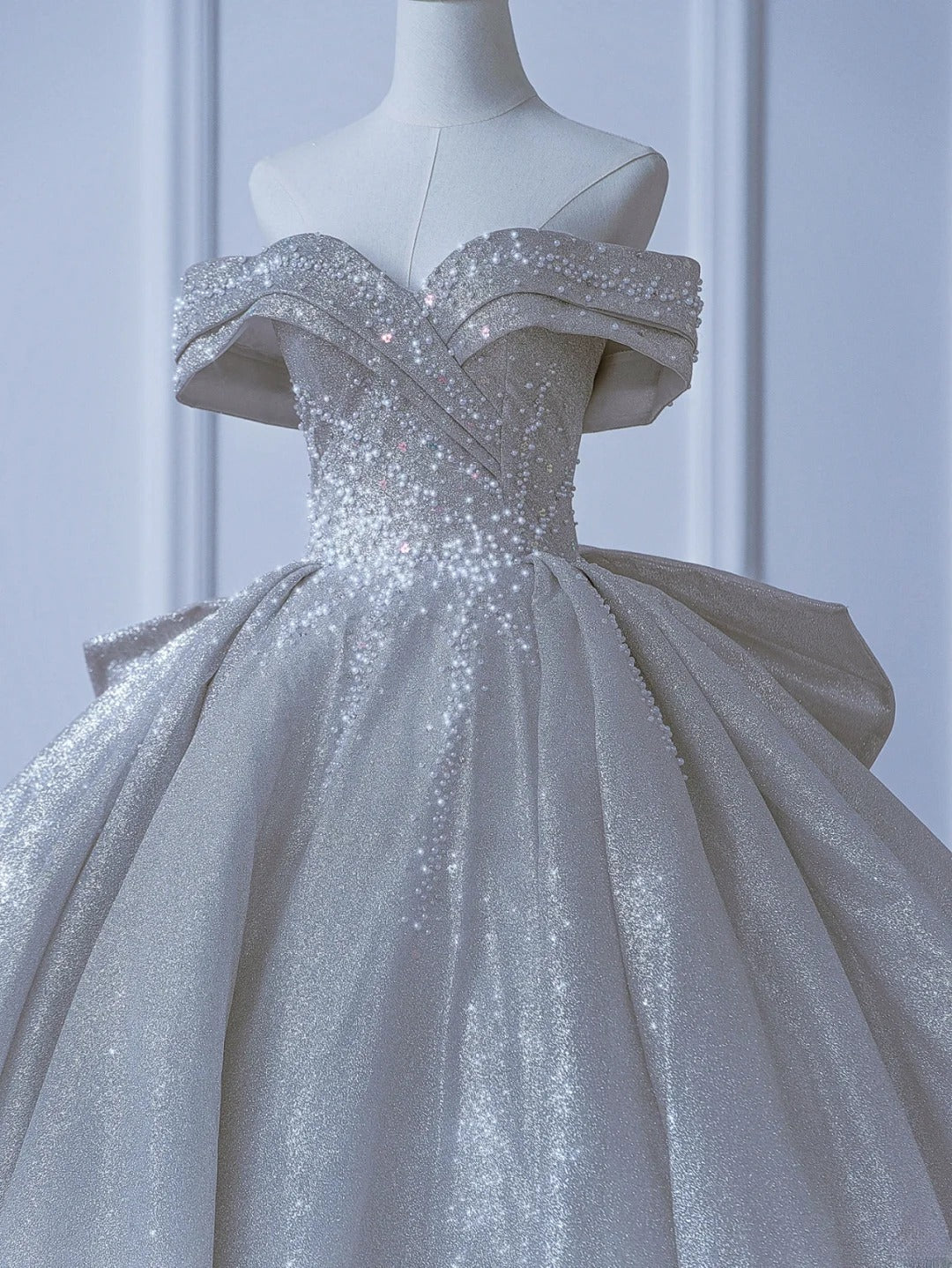 Modest Long Wedding Dresses Ball Gown Off The Shoulder Sequin Style For Bride With Pleated Bodice Train Bridal Dresses AS552