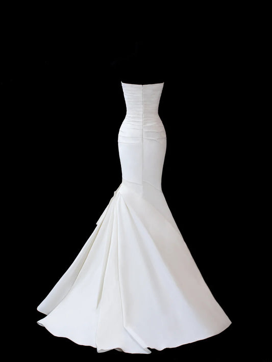 Vintage Wedding Gowns 1960s Dresses Simple Mermaid Strapless Style for Bride Satin With Train White Petite/Plus Size Bridal Gown AS585