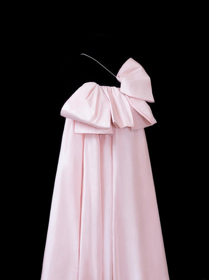 Elegantes, langes, formelles Abendkleid aus rosa Satin mit A-Linien-Ausschnitt und One-Shoulder-Ausschnitt, ideal für Dinnerpartys und festliche Anlässe (AS599)