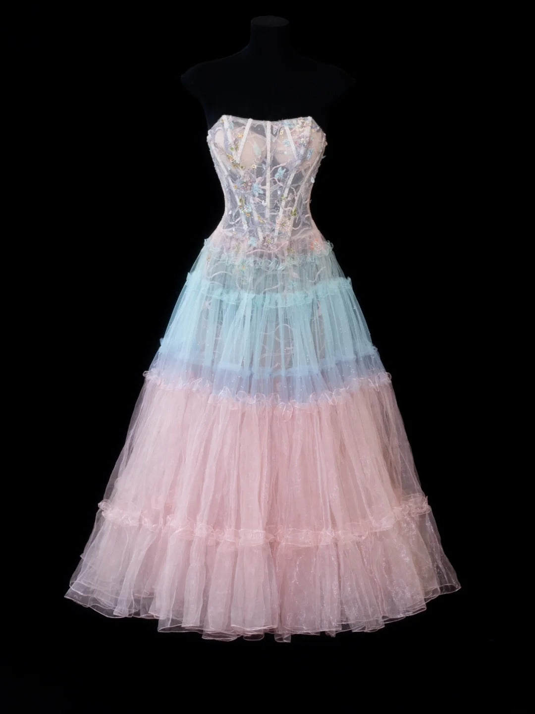 Elegant Ball Gown Strapless Multi Colors Tulle Lace Tops Formal Fancy Evening Dresses Dinner Outfits Classy Party Gowns AS606