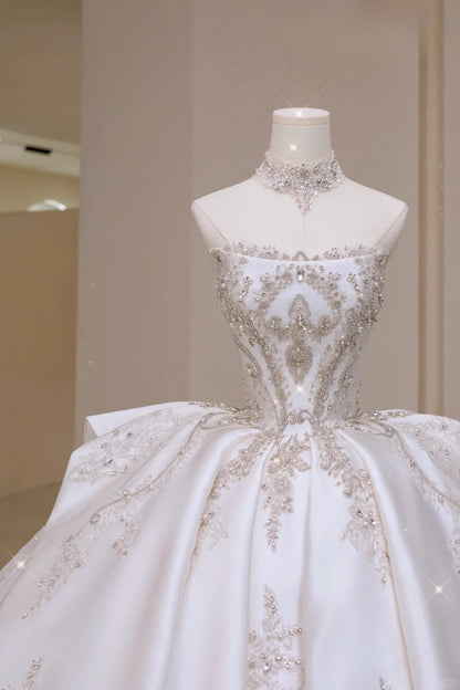 Classic Ball Gown Strapless Sleeveless White Fitted Corset Long Satin Wedding Dress Bride Gowns Wedding Dresses AU002