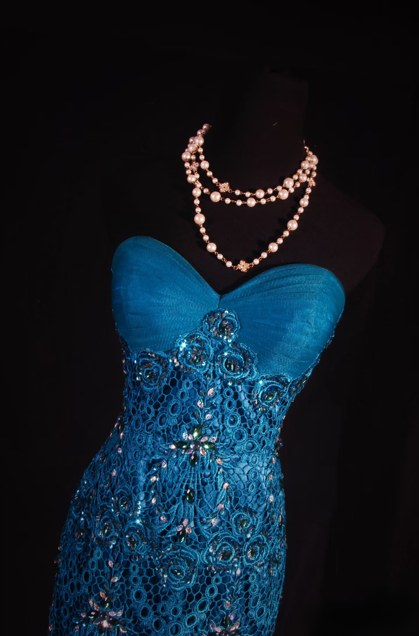 Robe de bal rétro sirène bustier cœur en tulle et dentelle ornée de perles argentées, robe de bal longue vintage, robe de soirée AU005