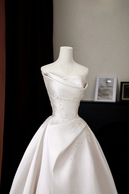 Robe de mariée fantaisie en satin, sans bretelles, longue et ajustée, style bal de promo, AU007