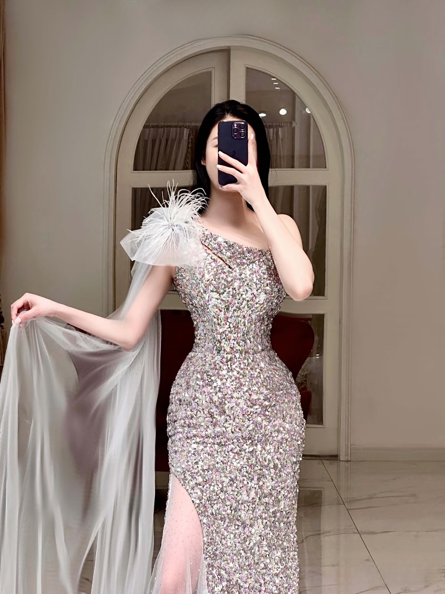 Robe de bal fourreau asymétrique sans manches à paillettes, longueur au sol, superbe robe de bal d'inspiration 2026, robe de princesse de remise de diplôme AU010