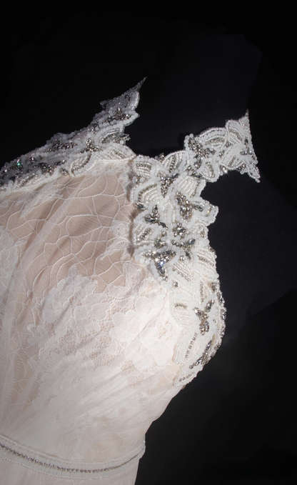 Robes de bal rétro, coupe trapèze, dos nu, tulle blanc et dentelle, robes de soirée longues vintage AU012