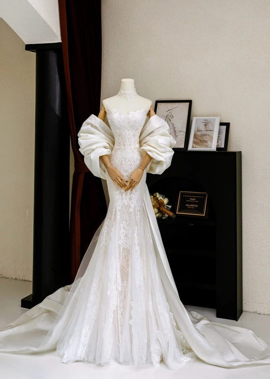 Romantic Women's Mermaid Off The Shoulder With Appliqued Short Sleeves White Lace Tulle Sweep Train Wedding Dresses AU022