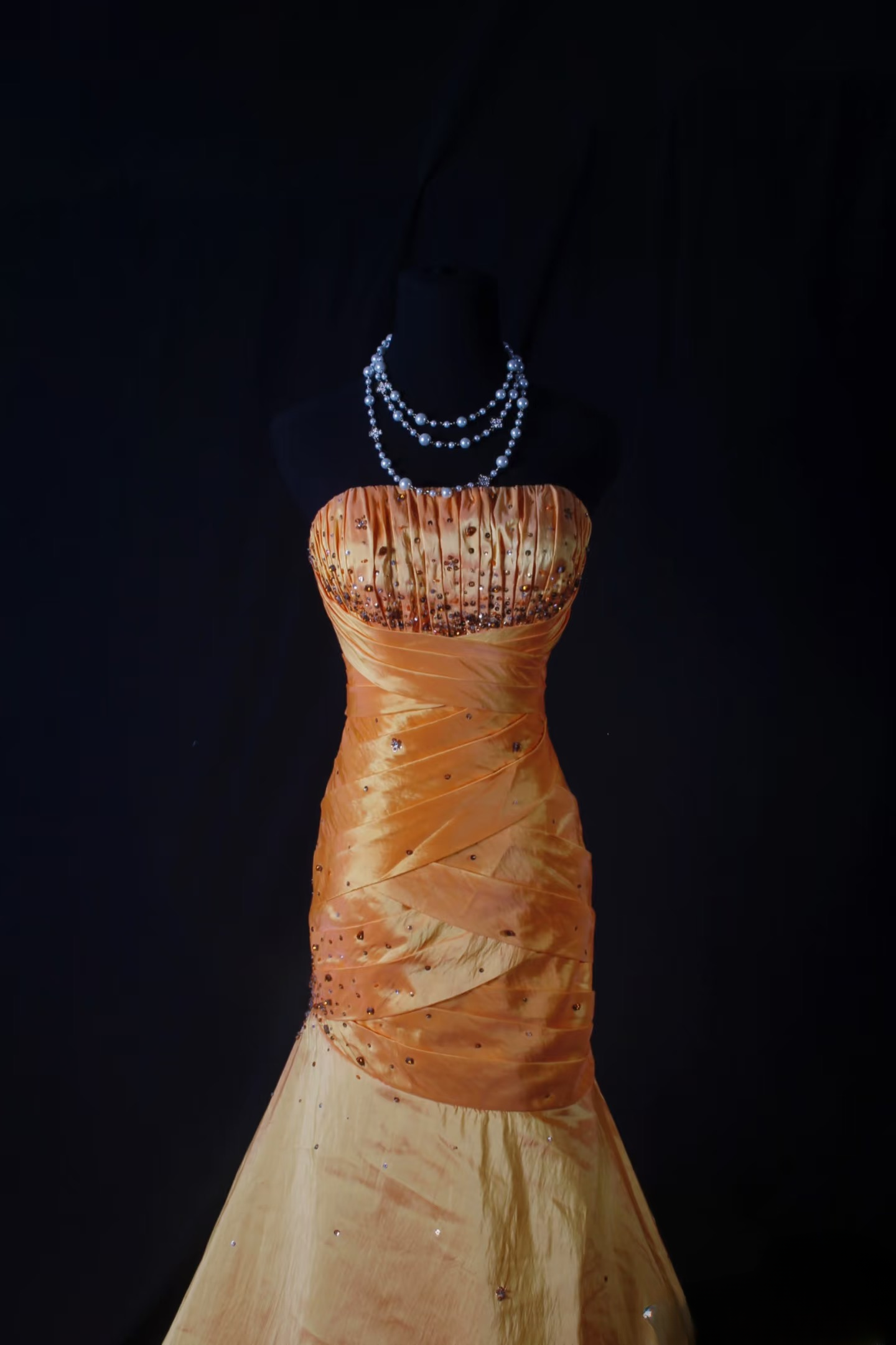 Robe de bal rétro sirène bustier années 50-60 en taffetas orange perlé, robe de soirée longue vintage AU037