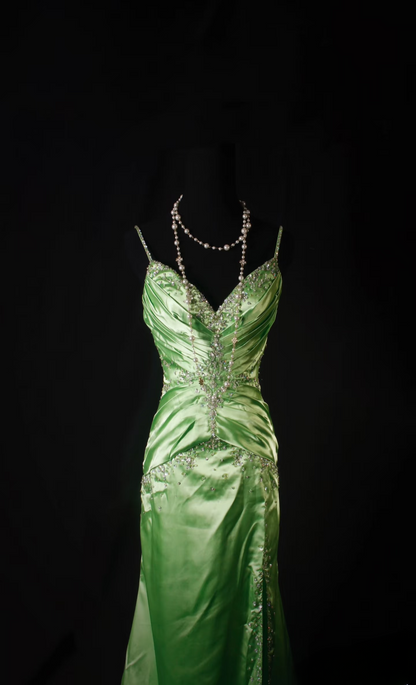 Robe de bal rétro sirène à fines bretelles années 80 avec fente ornée de perles argentées, en satin vert, style vintage, robe de soirée longue AU038