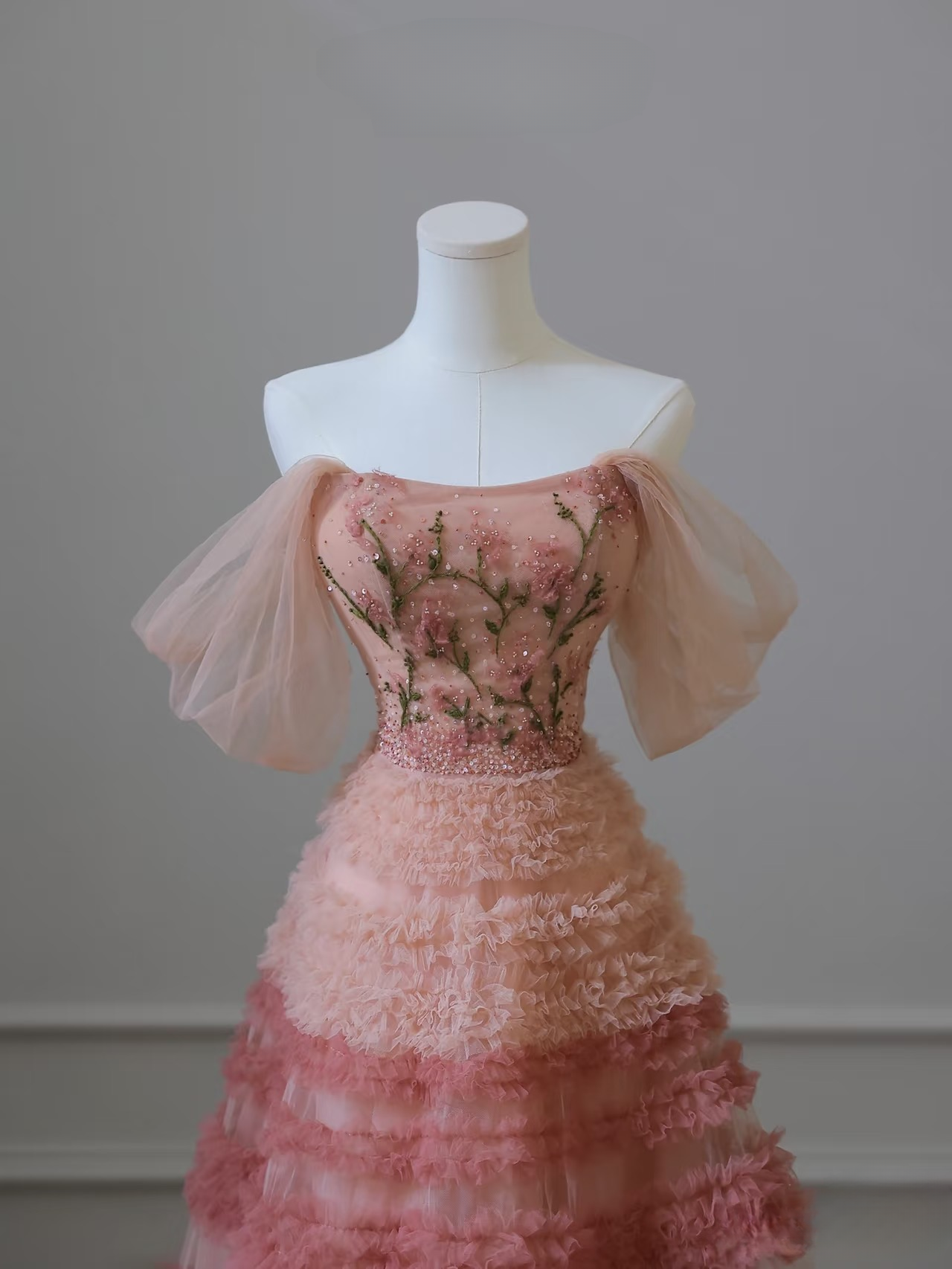 Schlichtes Ballkleid, schulterfrei, Tüll, rosa, bodenlang, atemberaubende Ballkleider, Inspiration, Ballkleid, Prinzessin, Tanz, formelles Abschlusskleid, AU039