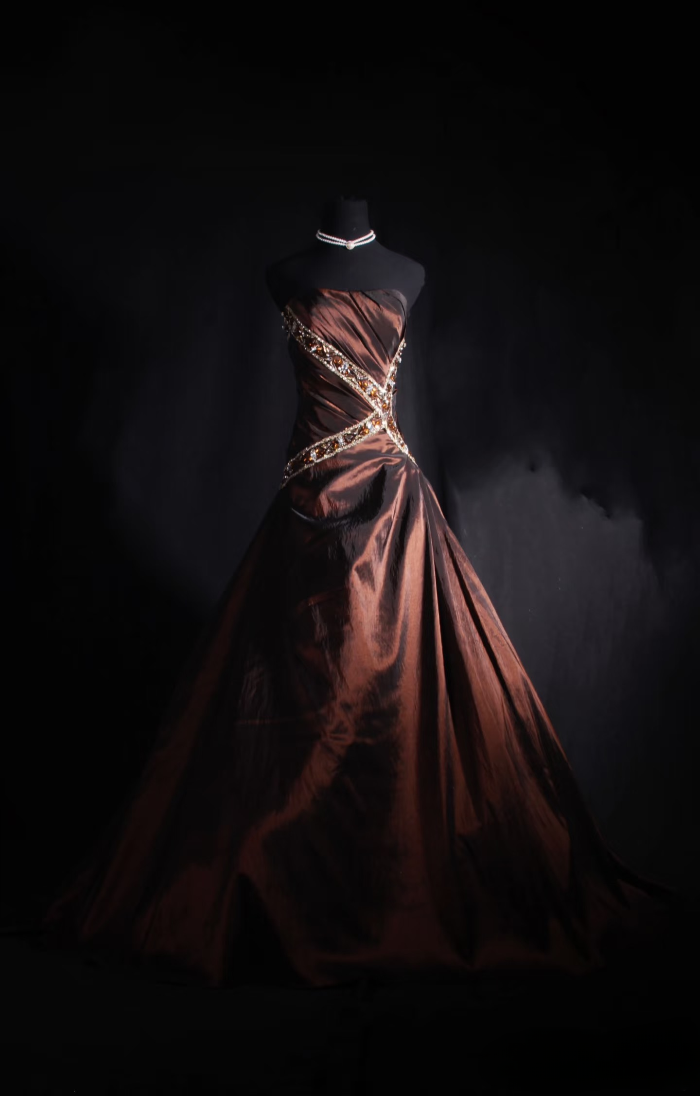Robe de bal vintage bustier marron à perles, inspiration années 80, robe de soirée longue, robe de bal de fin d'année AU039