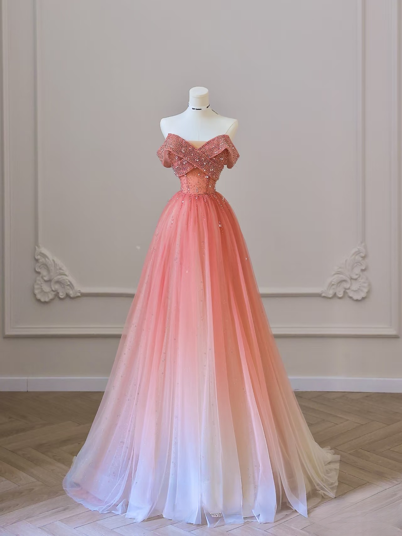 Schlichtes Ballkleid, schulterfrei, Tüll, rosa Ombre, bodenlang, atemberaubende Ballkleider, Inspiration, Ballkleid, Prinzessin, formelles Abschlusskleid, AU040