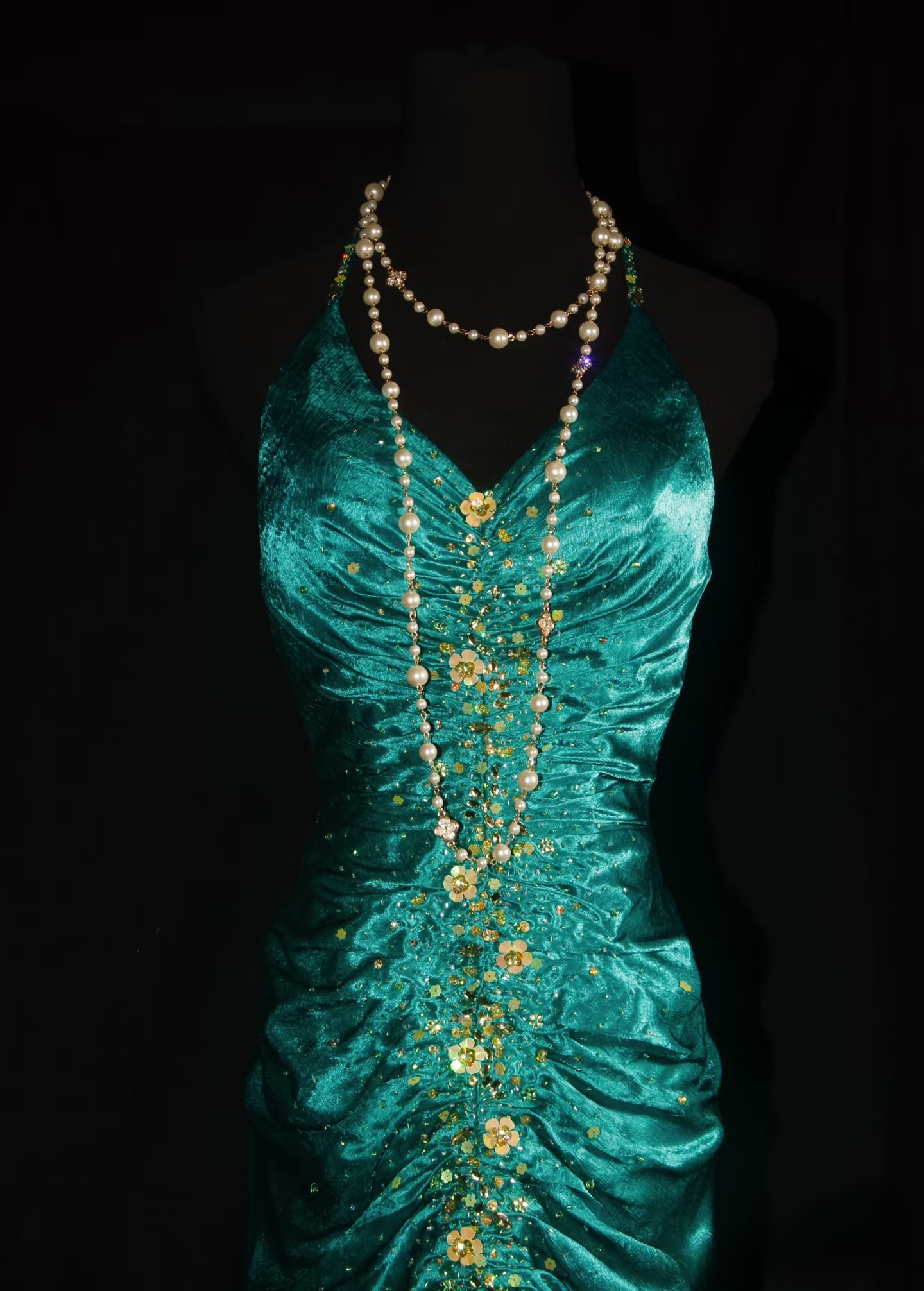 Retro Prom Dresses Mermaid Halter Green With Gold Beaded 70s Pleated Vintage Fashion Long Prom Dresses Party Gowns AU041