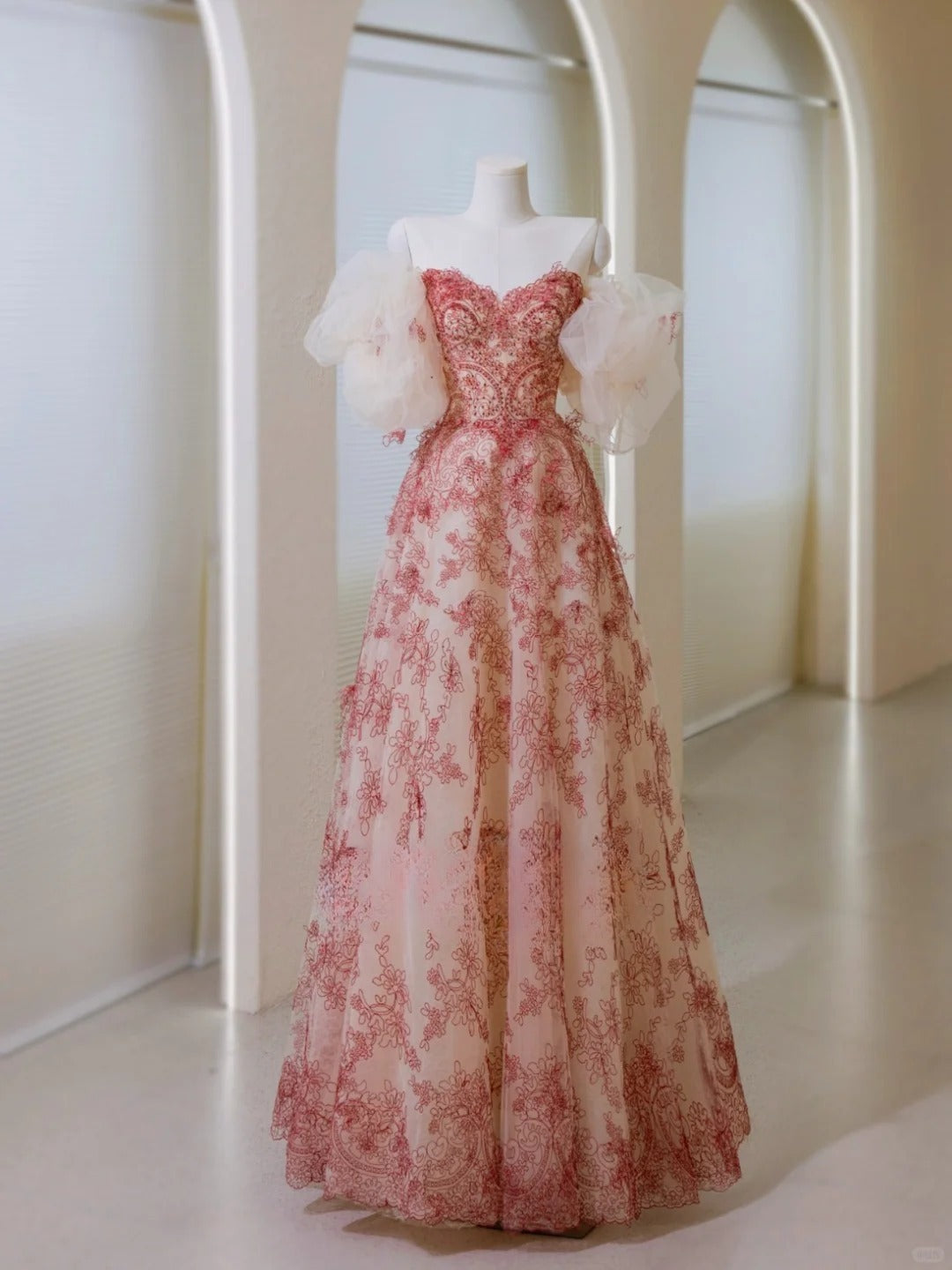 Robe de bal unique en dentelle, décolleté en cœur, robe de soirée longue, tenue de soirée pour 20e anniversaire, robe de soirée AU043
