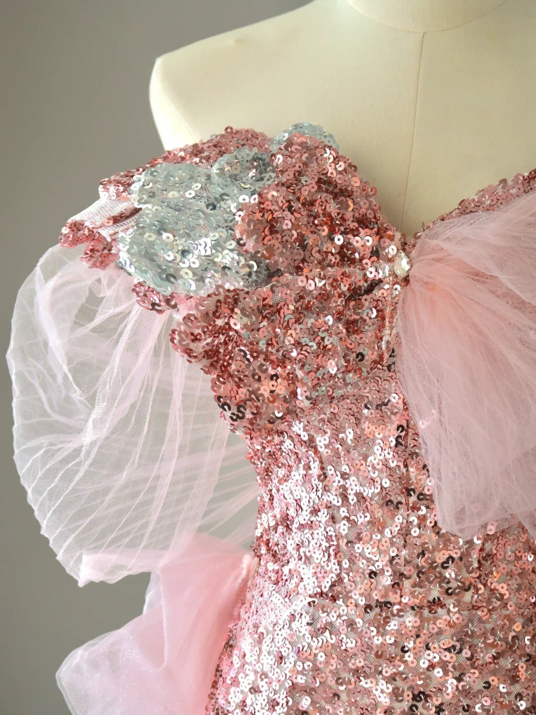 Sparkly Mermaid Sweetheart Ombre Pink Silver Sequins Sleeveless Prom Dresses Long Prom Gowns AB221