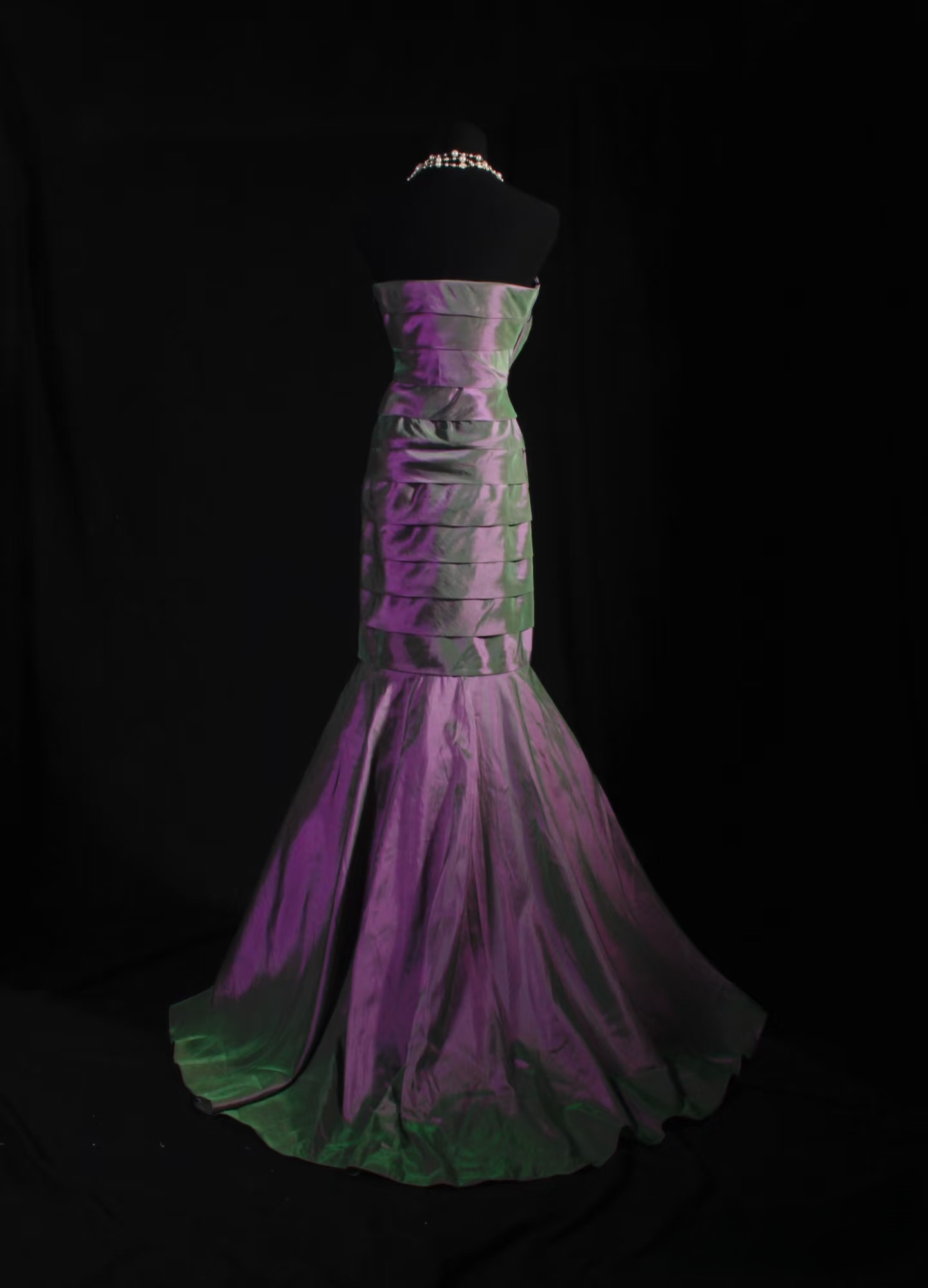Robes de bal rétro sirène bustier cœur années 50-60 plissées en taffetas raisin, robes de soirée longues vintage AU049