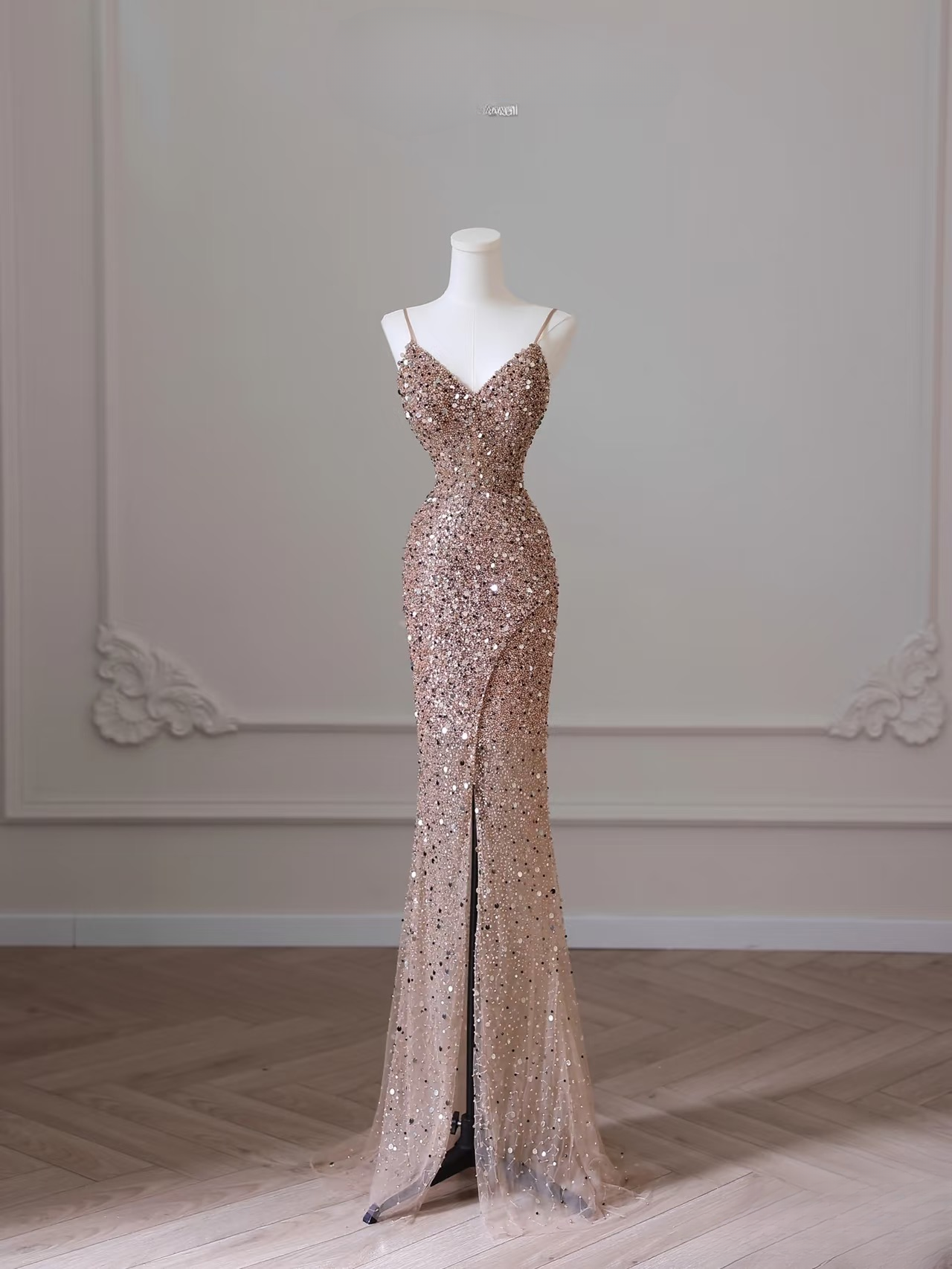 Elegante Meerjungfrau Spaghettiträger Pailletten Lange Atemberaubende Ballkleider Inspiration Ballkleider Prinzessin Abschlusskleid AU050