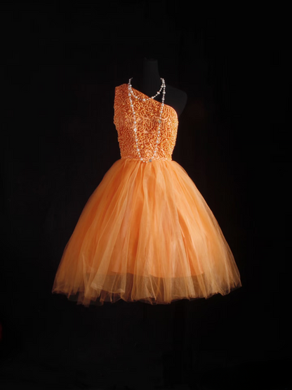 Robe de bal mignonne à une épaule en tulle orange, courte, robe d'anniversaire pour les 16 ans, robe de soirée, robe de cocktail AU051