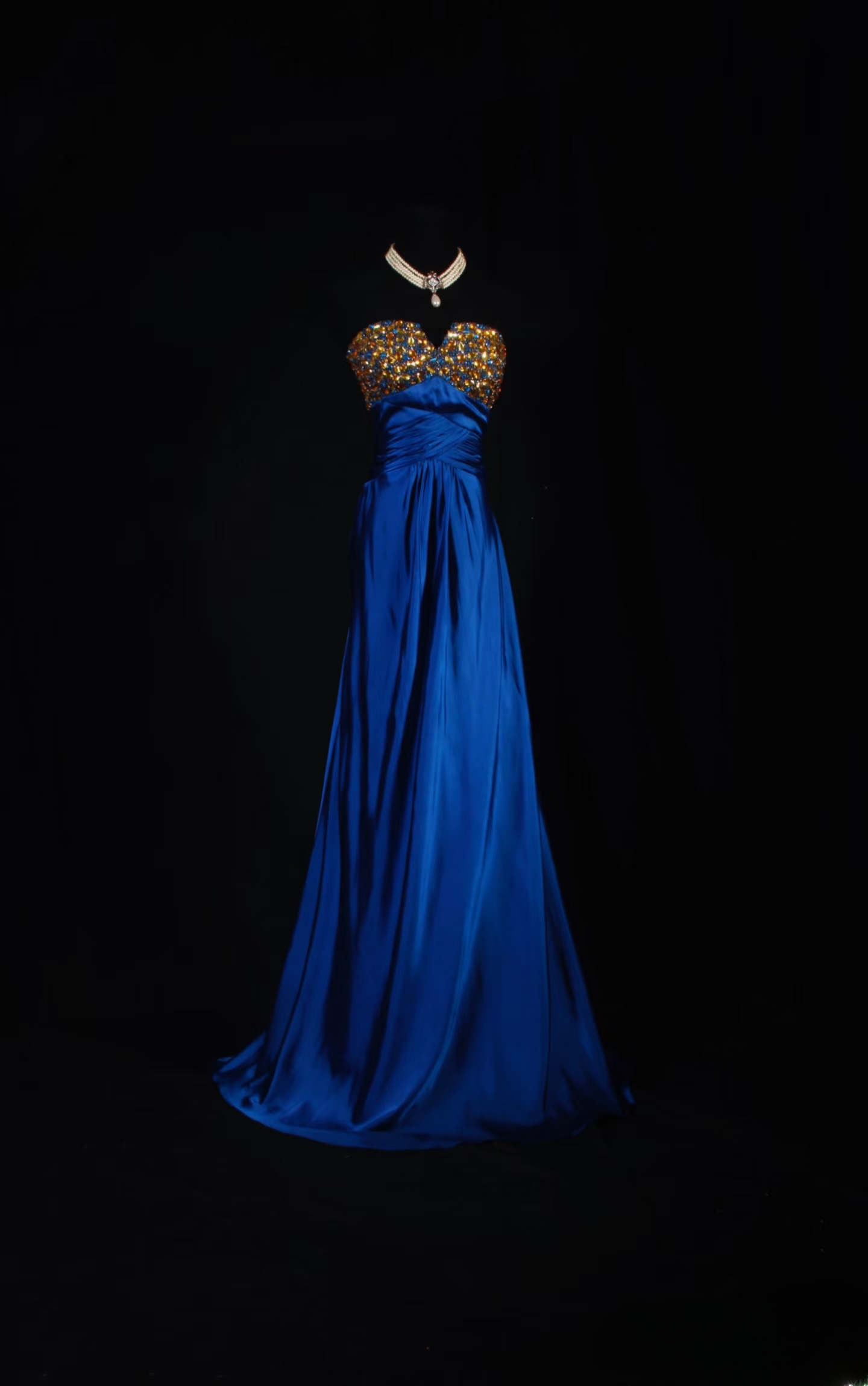 Vintage Prom Dresses 2000s A line Sweetheart Royal Blue Satin Prom Dress Inspiration Long Prom Dresses AU058