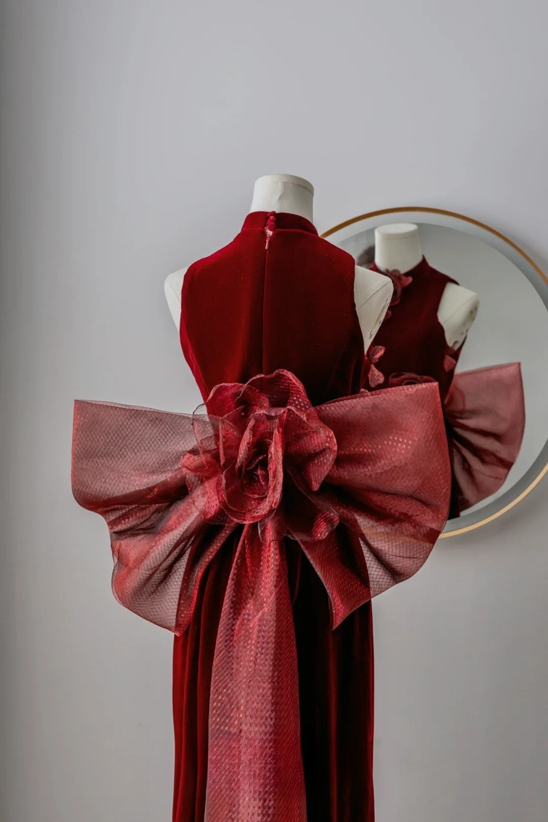 Robe de bal élégante en velours bordeaux, col haut, style sirène, tenue d'anniversaire, AU069