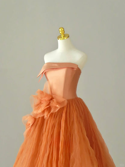 Charming Ball Gown Strapless Tulle Sleeveless Prom Dresses Long Prom Gowns AU074