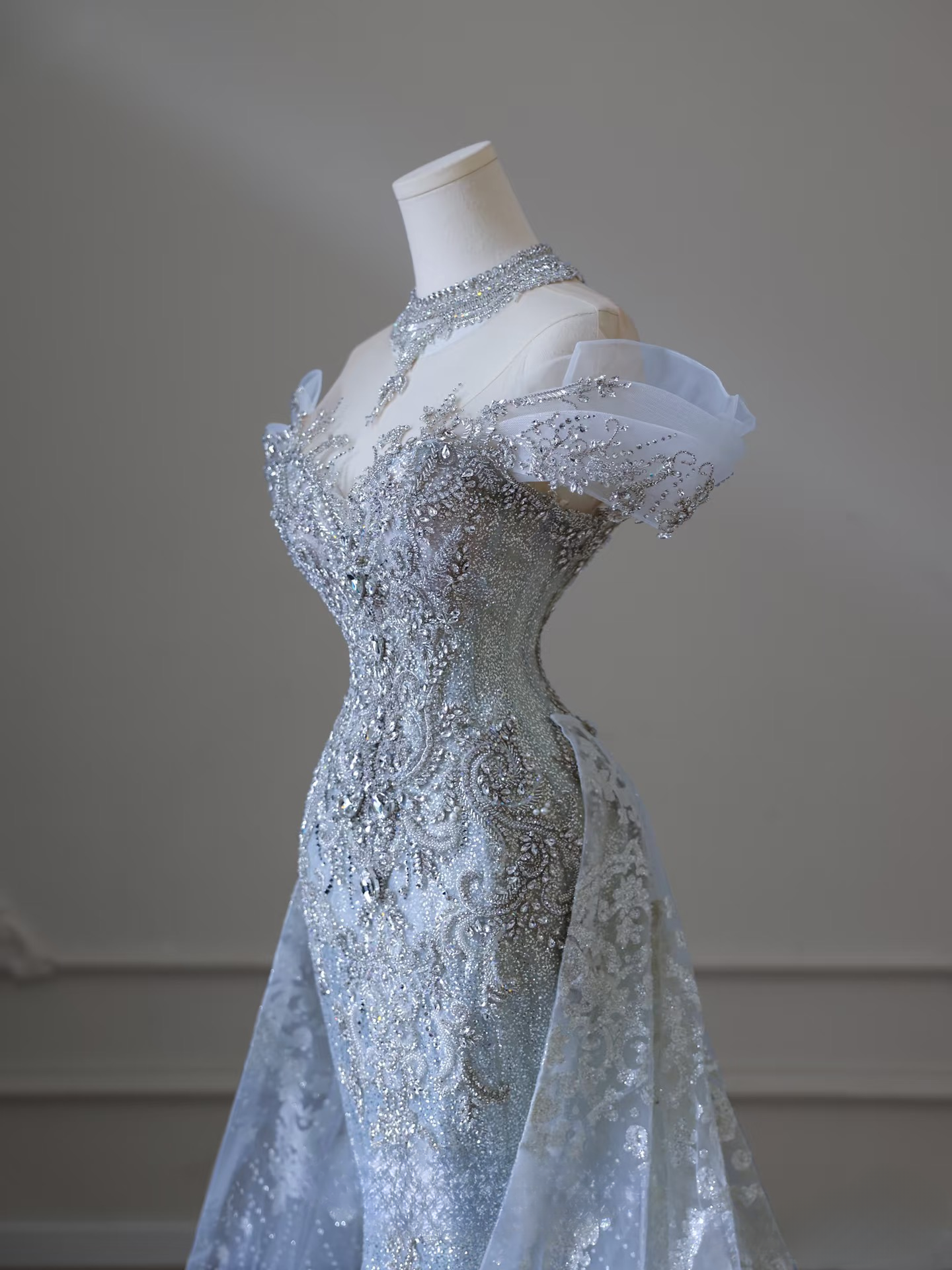 Dreamy Mermaid Off The Shoulder Light Sky Blue Sequin Lace Long Wedding Dress Fairy Formal Wedding Dresses AU080